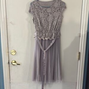 Gray Midi Dress with Cap Sleeves and Scoop Neck